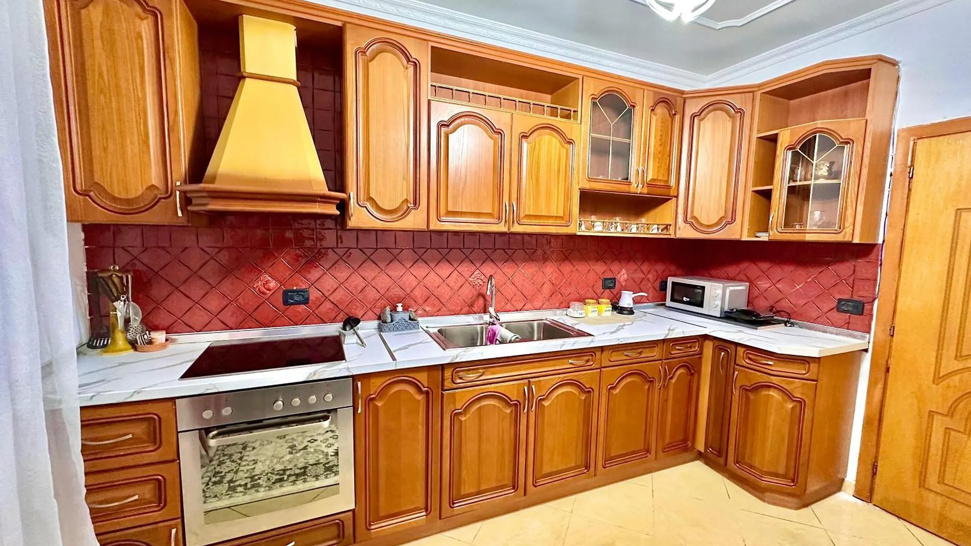 Tirana Hideaway Apartment アルバニア